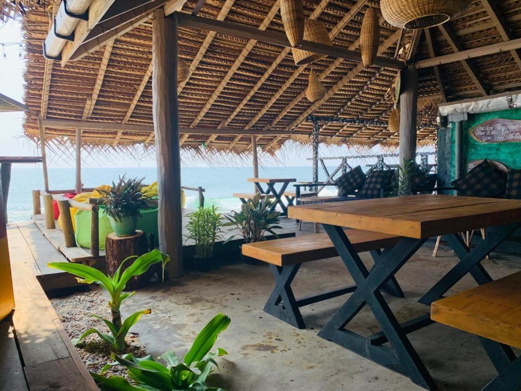 Backpack Beach Hostel&Reggae Bar Bussa Exterior foto