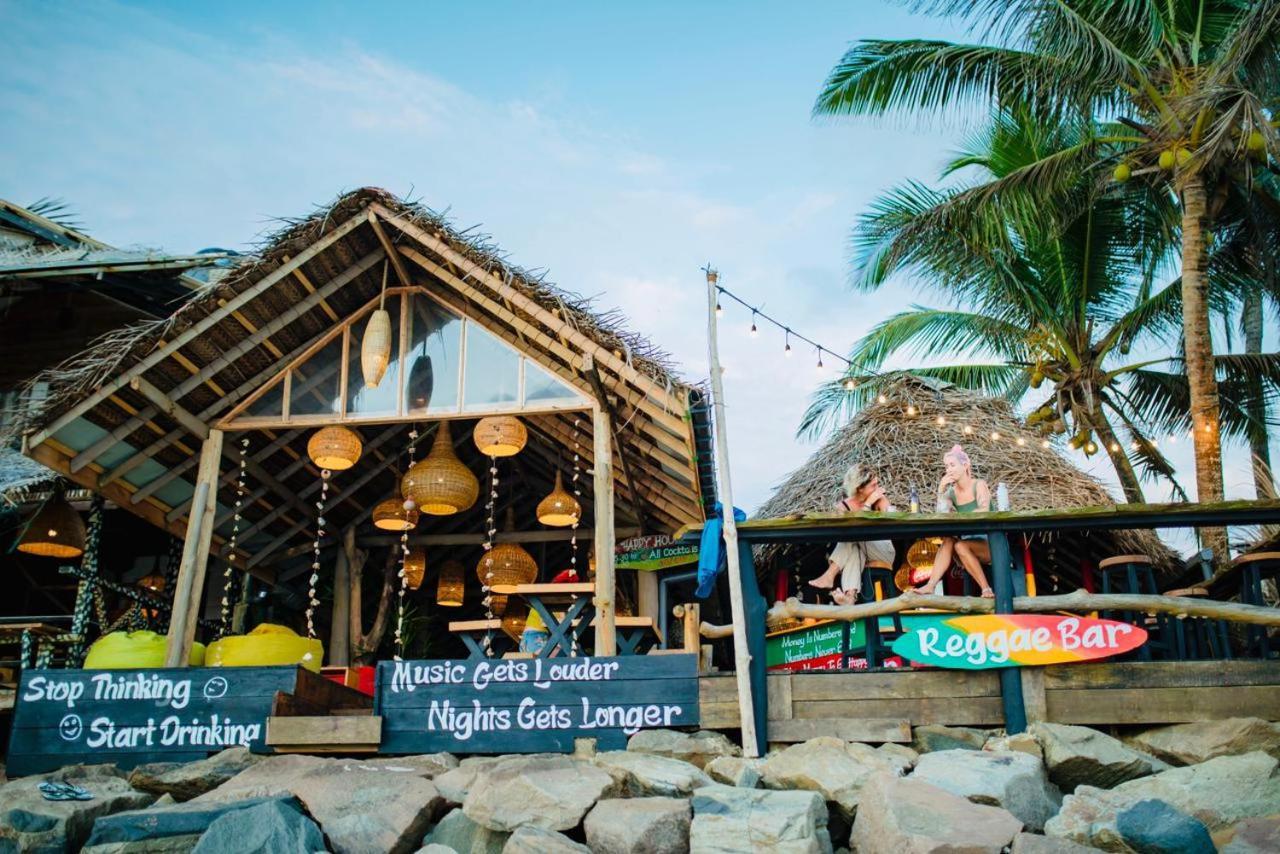Backpack Beach Hostel&Reggae Bar Bussa Exterior foto