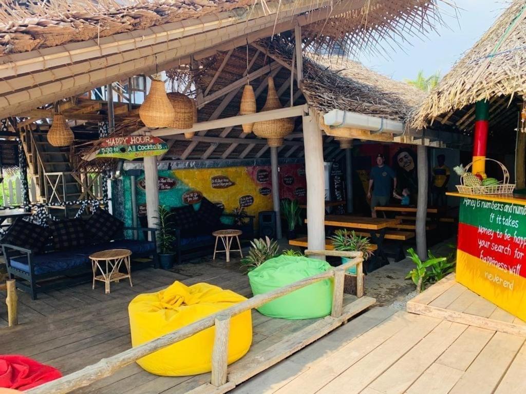 Backpack Beach Hostel&Reggae Bar Bussa Exterior foto