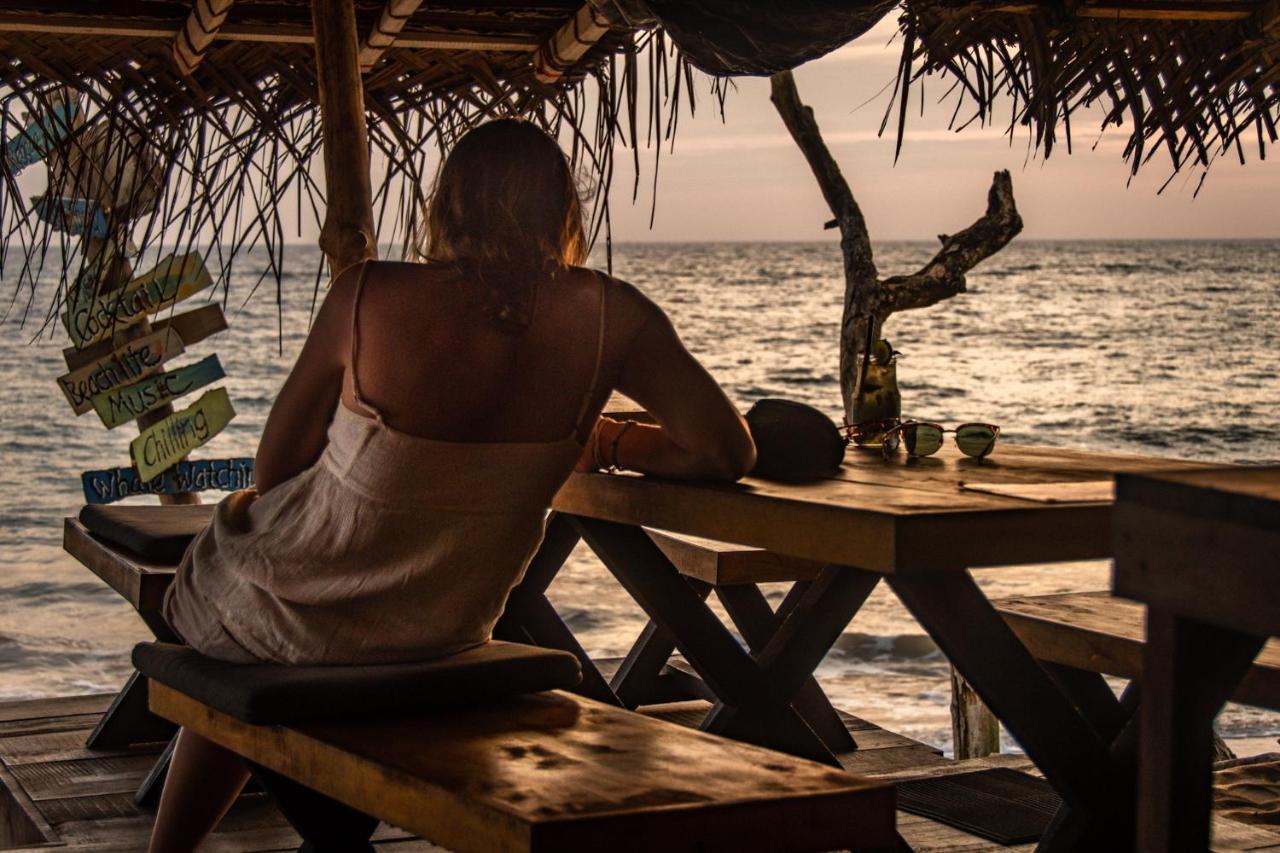 Backpack Beach Hostel&Reggae Bar Bussa Exterior foto